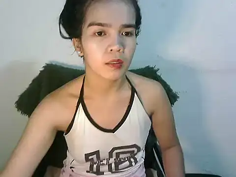 Snapshot of flawless_yue chatting on 02-23-26, 11:22 flawless yue online show from 02-23-26, 11:22