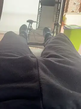 BULLBSX online show from 04-12-26, 02:53