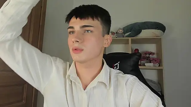 mystic evan online show from 10-31-25, 12:18