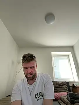 jarda94cz online show from 03-22-26, 01:34