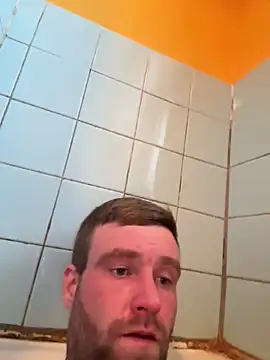 Snapshot of jarda94cz chatting on 11-11-25, 02:56 jarda94cz online show from 11-11-25, 02:56