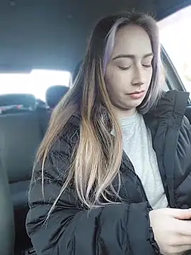 Reina Cummings online show from 03-13-26, 06:07