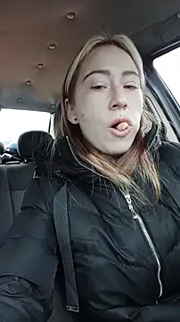 Reina Cummings online show from 11-27-25, 06:03