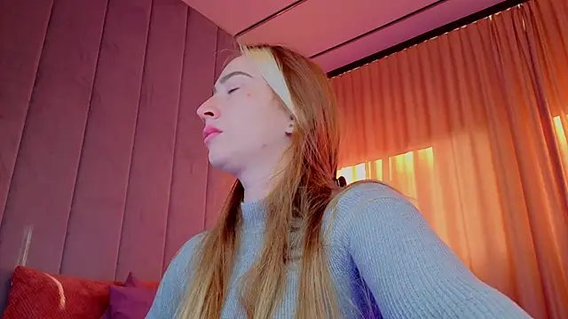 Reina Cummings online show from 10-24-25, 06:01