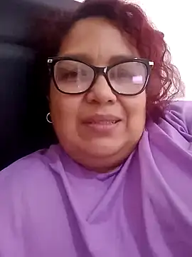 ladytropical1 online show from 09-22-25, 12:44