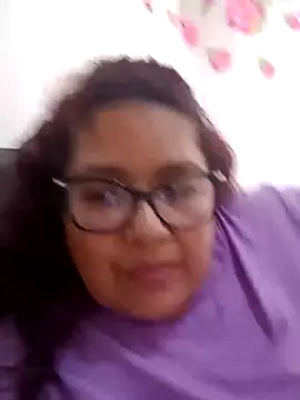 ladytropical1 online show from 09-30-25, 01:39