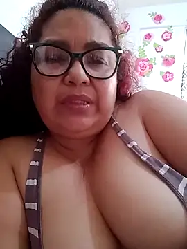 ladytropical1 online show from 12-14-25, 07:41