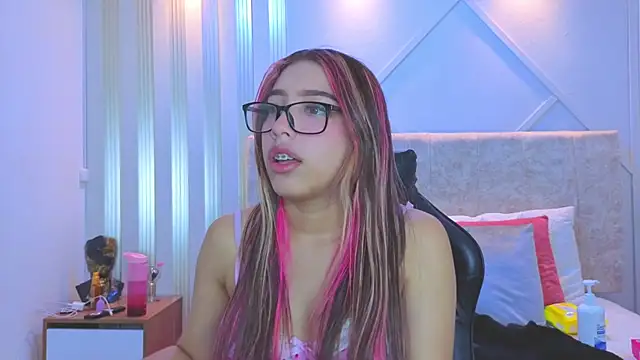 nami sweet  online show from 10-30-25, 12:14