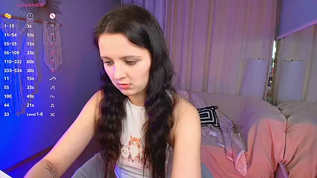 LilLisa online show from 03-28-26, 04:08