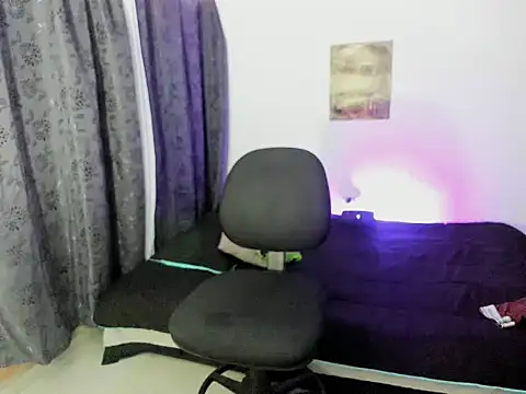 juantalents online show from 11-04-25, 04:11