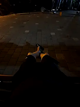 Snapshot of starvingo2002 chatting on 09-14-25, 10:59 starvingo2002 online show from 09-14-25, 10:59