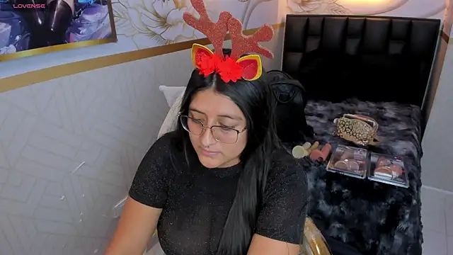 megann  up online show from 12-21-25, 08:31