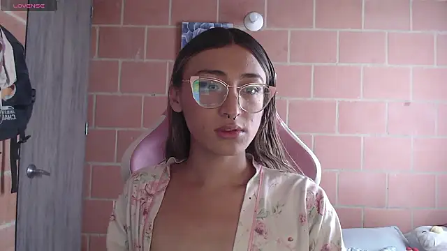 Andrea camilaaa online show from 02-15-26, 03:33