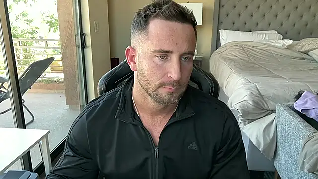 brettmycles28 online show from 10-26-25, 08:20