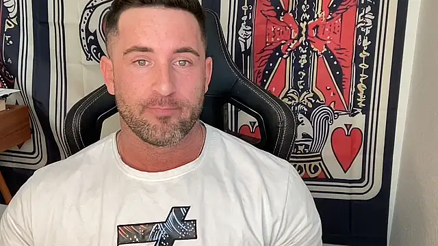 brettmycles28 online show from 01-12-26, 06:58