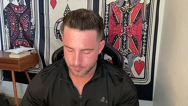 brettmycles28 online show from 01-11-26, 08:05