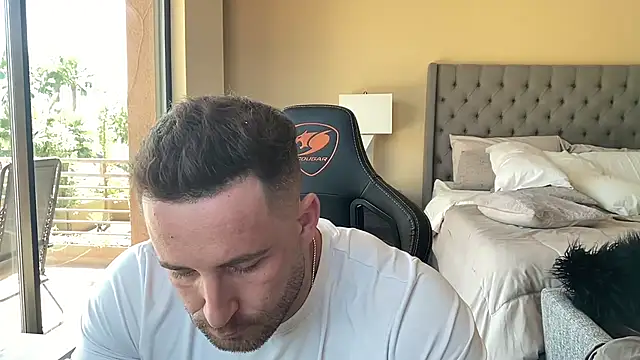 brettmycles28 online show from 09-13-25, 06:52