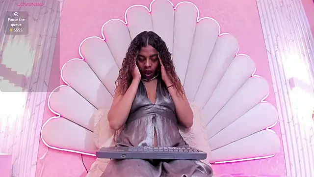 MisRoos online show from 10-09-25, 04:40