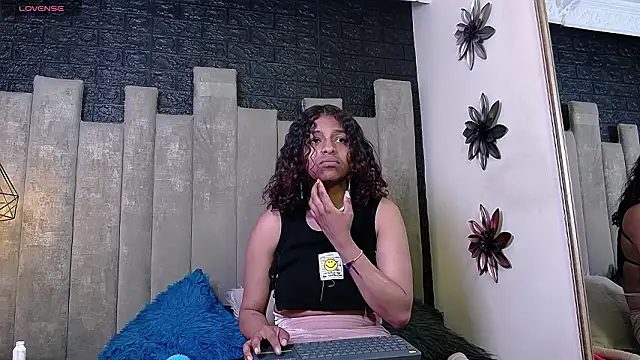 MisRoos online show from 03-28-26, 02:18