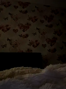 raen001 online show from 10-30-25, 02:43