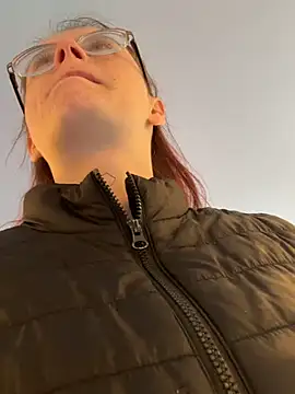 raen001 online show from 09-10-25, 08:02