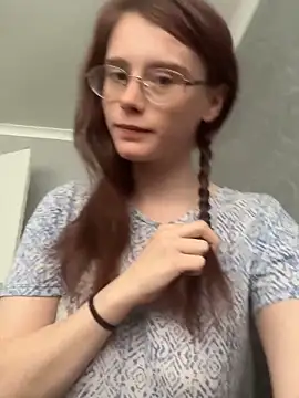 raen001 online show from 09-14-25, 04:40