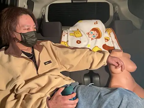 CAMEL1913 online show from 04-18-26, 05:15