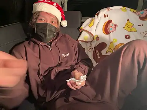 CAMEL1913 online show from 12-19-25, 05:59