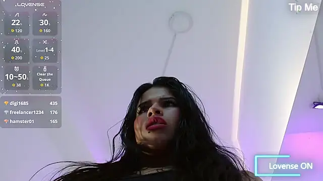 luna starr69 online show from 12-13-25, 08:04