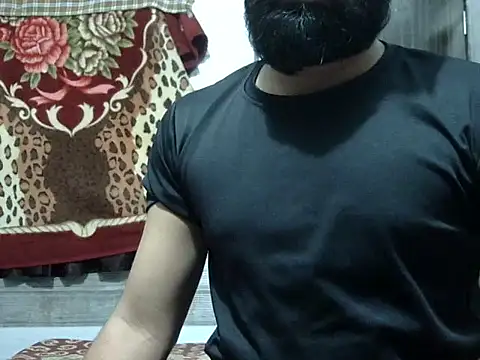 Snapshot of autophile-indian chatting on 10-09-25, 07:14 autophile-indian online show from 10-09-25, 07:14