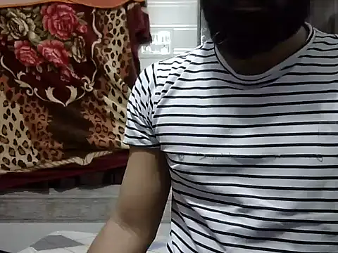 Snapshot of autophile-indian chatting on 10-06-25, 07:03 autophile-indian online show from 10-06-25, 07:03