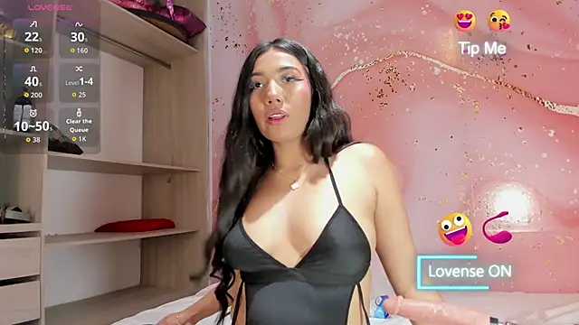 Snapshot of Annelov18 chatting on 09-09-25, 07:34 Annelov18 online show from 09-09-25, 07:34