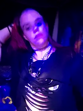 TWiSTYTheTwizted online show from 10-09-25, 05:19