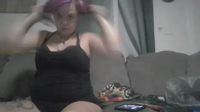 Snapshot of TWiSTYTheTwizted chatting on 07-14-26, 06:25 TWiSTYTheTwizted online show from 07-14-26, 06:25