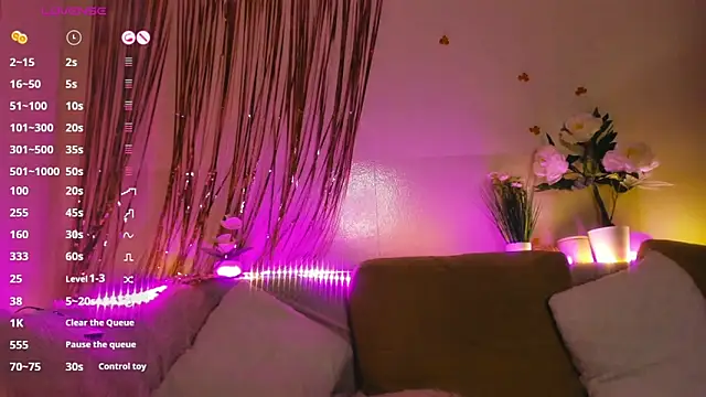 Miss Mila  online show from 05-28-26, 06:14