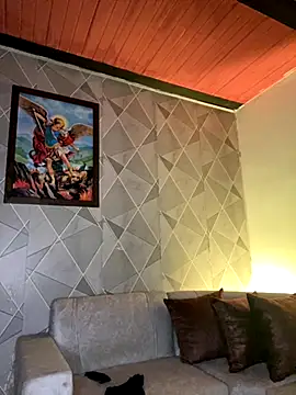 Alisse taylor2 online show from 11-15-25, 11:25