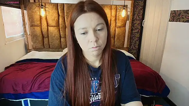 Isa Thompson   online show from 05-18-26, 11:59