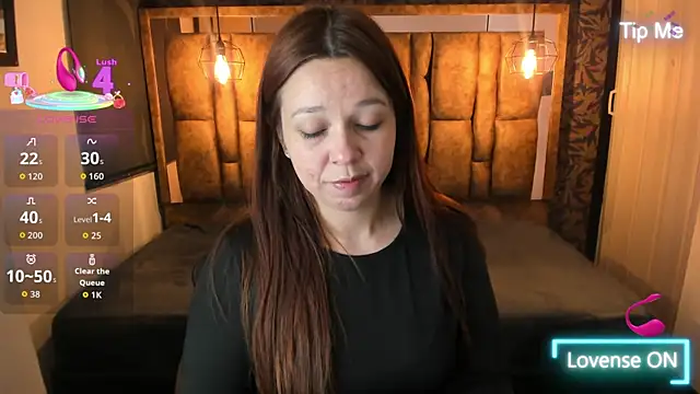 Snapshot of Isa_Thompson__ chatting on 01-09-26, 02:51 Isa Thompson online show from 01-09-26, 02:51