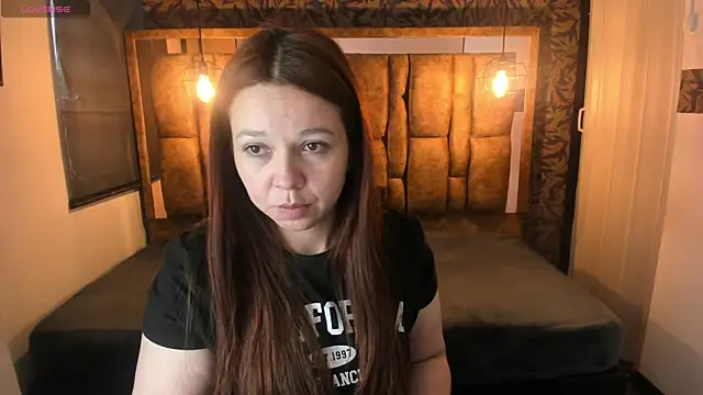 Snapshot of Isa_Thompson__ chatting on 01-14-26, 11:58 Isa Thompson online show from 01-14-26, 11:58