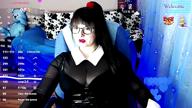 Snapshot of MilaRay chatting on 02-07-25, 12:28 MilaRay online show from 02-07-25, 12:28