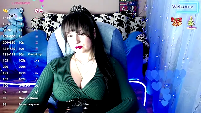 Snapshot of MilaRay chatting on 02-28-25, 02:31 MilaRay online show from 02-28-25, 02:31