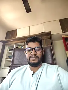 Snapshot of ArnoldNahar chatting on 11-21-25, 07:07 ArnoldNahar online show from 11-21-25, 07:07