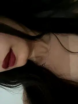 yaraline online show from 10-30-25, 08:39