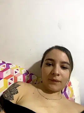 karla-thomsom10 online show from 11-28-25, 05:35