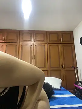 karla-thomsom10 online show from 04-11-26, 10:13