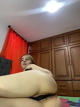 karla-thomsom10 online show from 02-10-26, 10:20