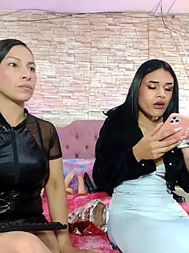 Snapshot of aliaandadara chatting on 09-23-25, 02:24 aliaandadara online show from 09-23-25, 02:24