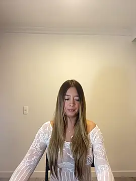 Zara Ross online show from 12-23-25, 02:33