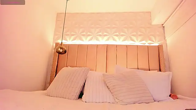 mystic carito online show from 04-10-26, 10:06