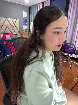 Snapshot of lana_rousse01 chatting on 02-03-26, 12:32 lana rousse01 online show from 02-03-26, 12:32